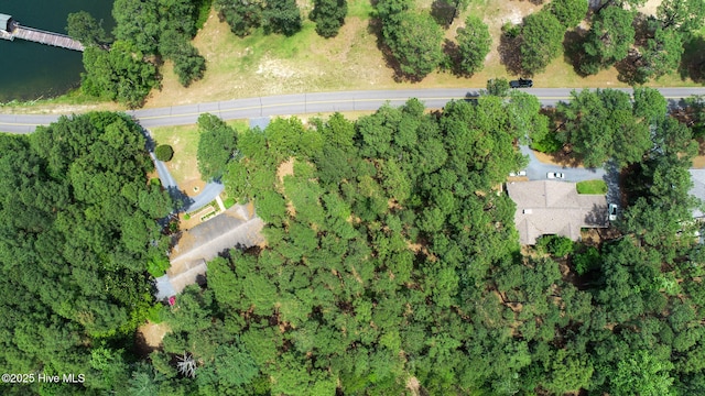 34 S Shamrock Dr, Foxfire Village, NC 27281