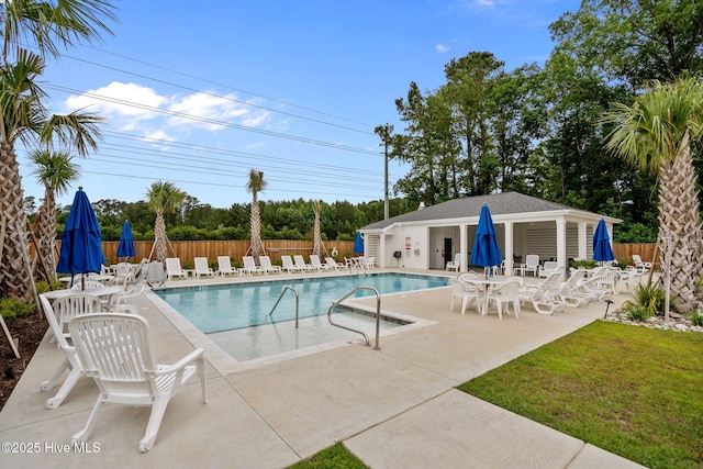 5021 Northstar Dr, Leland, NC 28451 - community pool with a patio