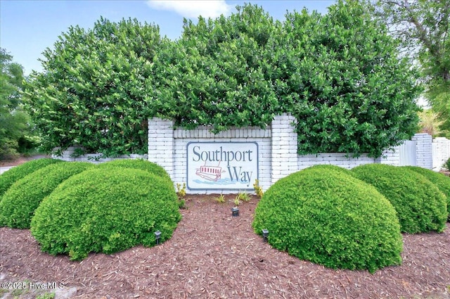 2121 Maple Leaf Dr, Southport, NC 28461 - view of community sign