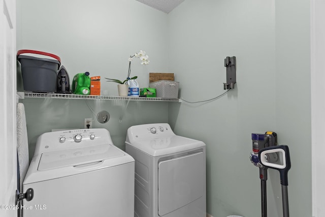817 Glenarthur Dr, Wilmington, NC 28412 - washroom with washing machine and dryer