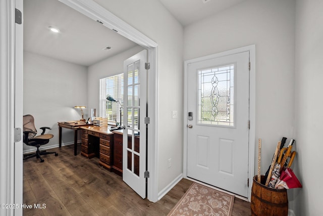 4345 Nine Iron Dr, Ayden, NC 28513 - entryway featuring wood finished floors and baseboards