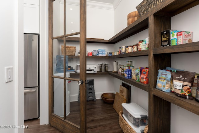 204 N Sea Lily Ct, Hampstead, NC 28443 - view of pantry