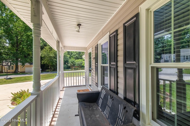 815 Gadwell Loop, Jacksonville, NC 28540 - view of covered porch