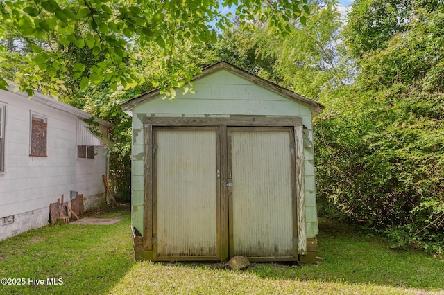 1704 Charlotte Ave, Kinston, NC 28501 - view of shed