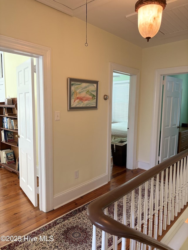 215 W Queen St, Edenton, NC 27932 - hallway featuring wood finished floors and baseboards