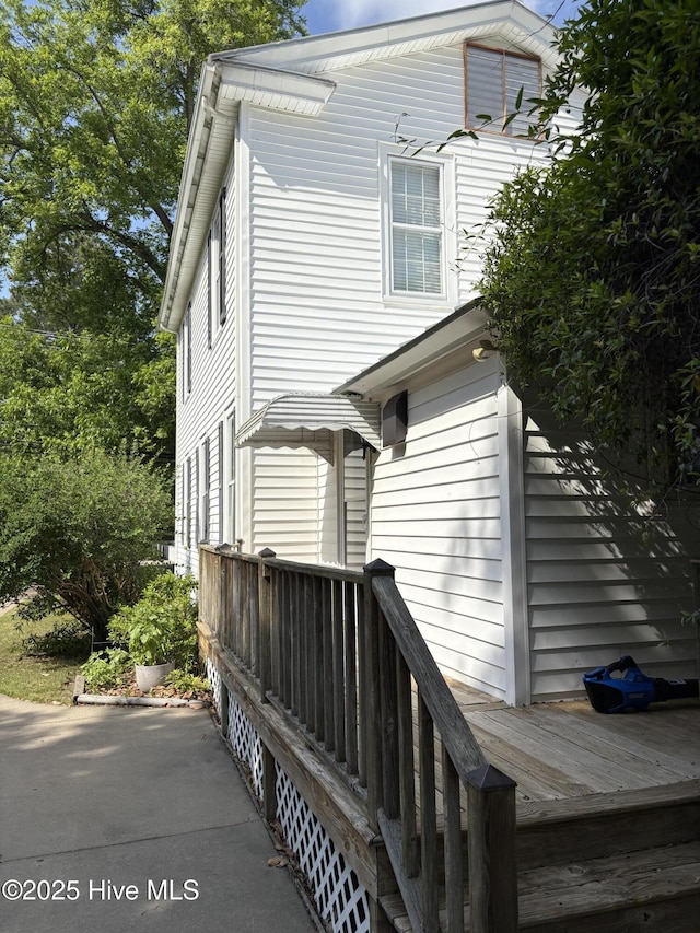 215 W Queen St, Edenton, NC 27932 - view of front of house