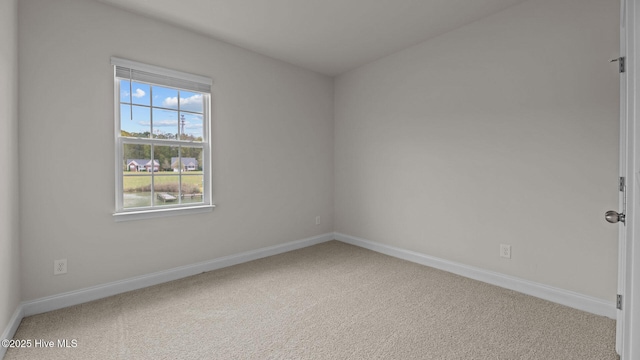 205 Lake Tyler Dr, New Bern, NC 28560 - carpeted empty room featuring baseboards