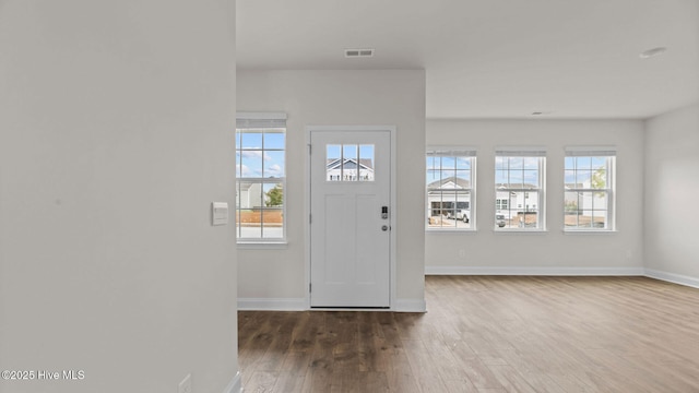 205 Lake Tyler Dr, New Bern, NC 28560 - entrance foyer with wood finished floors and baseboards