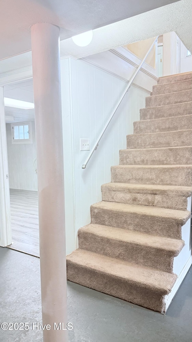 308 Terry St, Hamlet, NC 28345 - view of staircase