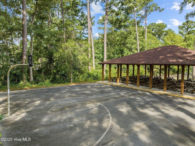 2 Pinewood Dr, Calabash, NC 28467 - view of sport court