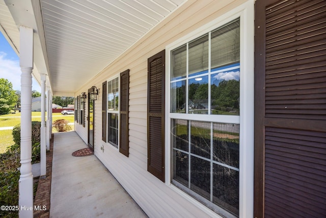119 Cobblestone Trl, Jacksonville, NC 28546 - view of covered porch