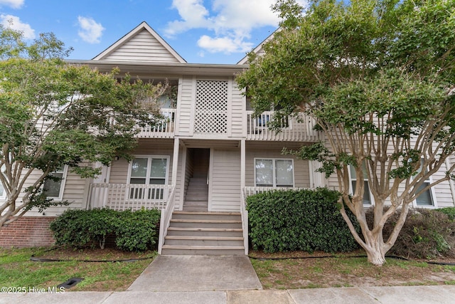 1825 Savannah Ct Unit D3, Wilmington, NC 28403 - view of front of property featuring a balcony and covered porch
