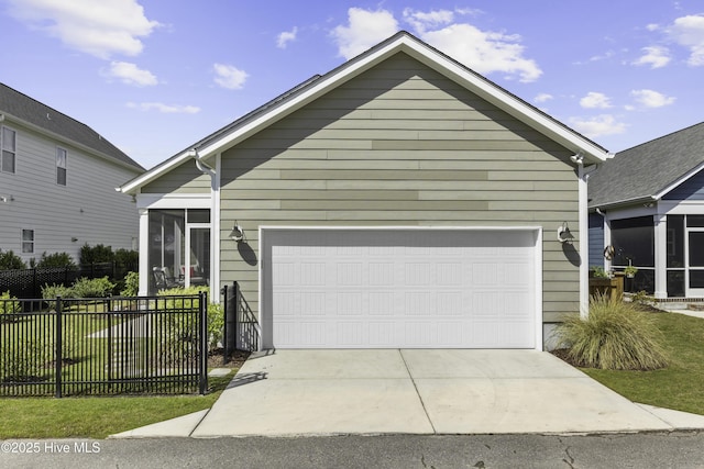 2212 Lakeside Cir, Wilmington, NC 28401 - view of front of property with a sunroom and driveway