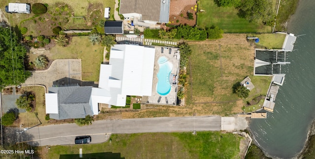 1205 Kings Lndg, Hampstead, NC 28443 - aerial view of property's location with a pool area and a nearby body of water