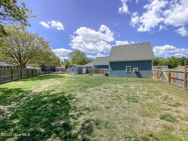 106 Sound Shore Dr, Currituck, NC 27929 - view of yard featuring a trampoline