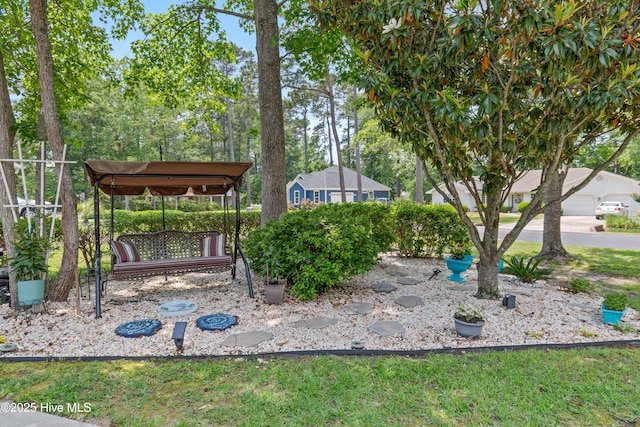4 Golf Crest Ct, Carolina Shores, NC 28467 - view of yard