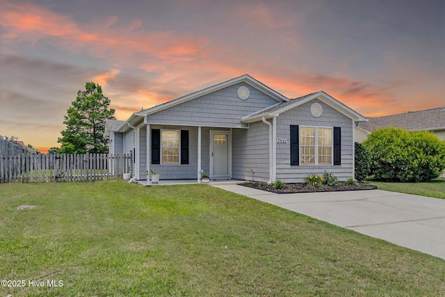 7321 Haskell Ct, Wilmington, NC 28411 - ranch-style house featuring covered porch
