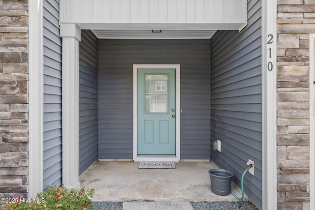 210 N Stingray Ln, Sneads Ferry, NC 28460 - view of entrance to property