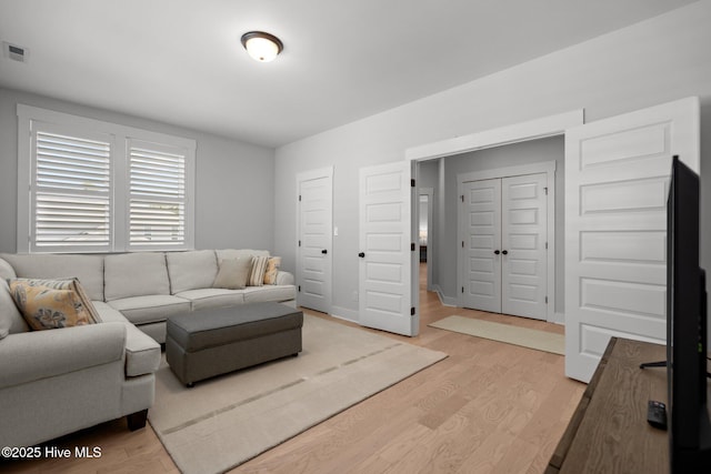 3625 Mason Port Dr, Wilmington, NC 28409 - living area with light wood-style floors