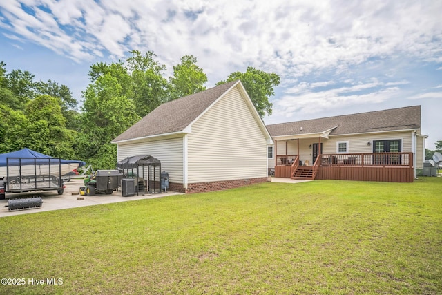 6428 Salem Ridge Dr, Grifton, NC 28530 - back of house with a gazebo, roof with shingles, a patio, and a deck