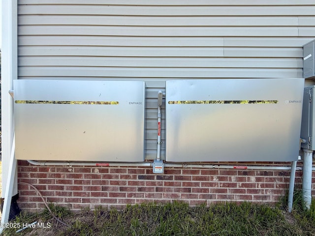 126 Vick Ave, Carthage, NC 28327 - exterior view of wall-mounted power storage