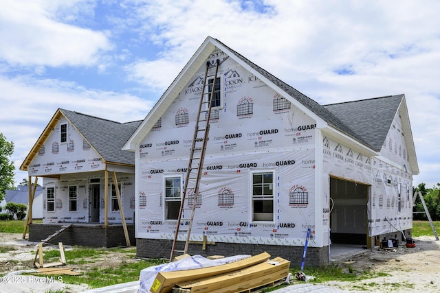 116 Whitford Ln, New Bern, NC 28562 - back of property featuring a shingled roof