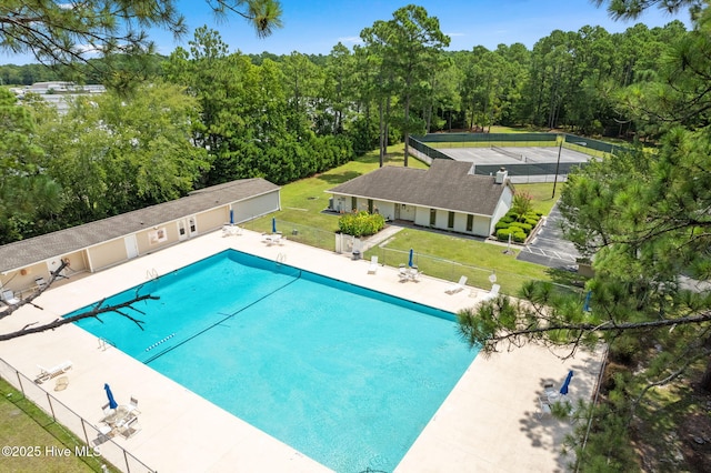 220 Boundary Loop Rd NW, Calabash, NC 28467 - community pool with a patio