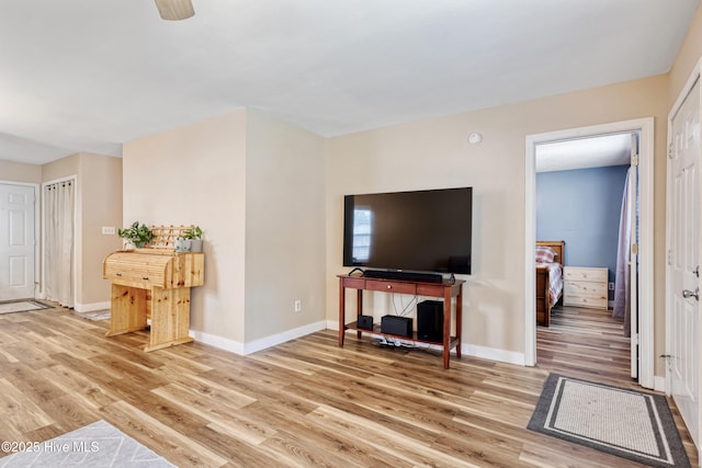 102 Oakwood Ln, Elizabeth City, NC 27909 - living room with light wood-type flooring and baseboards