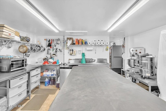 3331 Holden Beach Rd SW, Supply, NC 28462 - view of garage