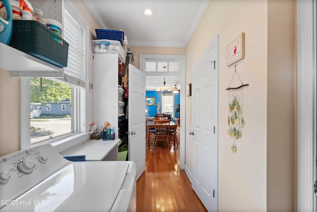 700 S 3rd St, Wilmington, NC 28401 - laundry area featuring washer / clothes dryer, a chandelier, crown molding, light wood-type flooring, and recessed lighting