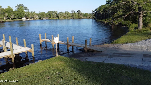 119 Perrytown Loop Rd, New Bern, NC 28562 - dock area featuring a water view