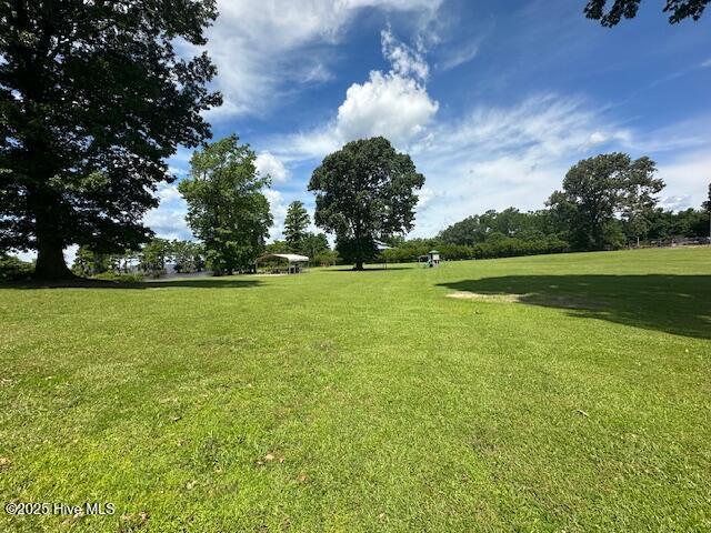 304-306 Pineview Dr, Edenton, NC 27932