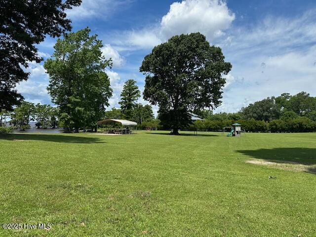 304-306 Pineview Dr, Edenton, NC 27932