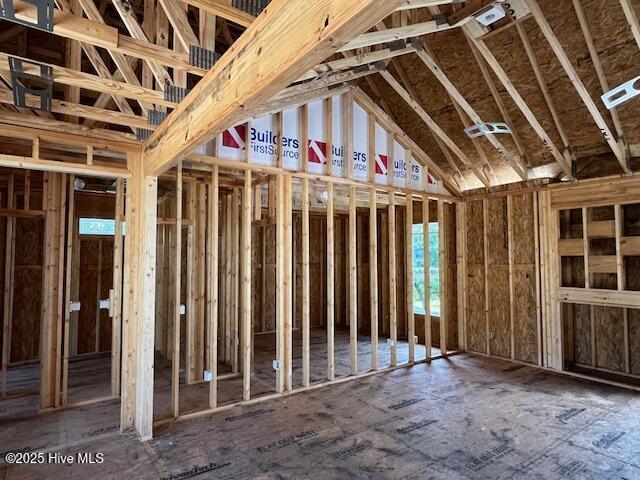 106 Camberly Ln, Aberdeen, NC 28315 - miscellaneous room with vaulted ceiling