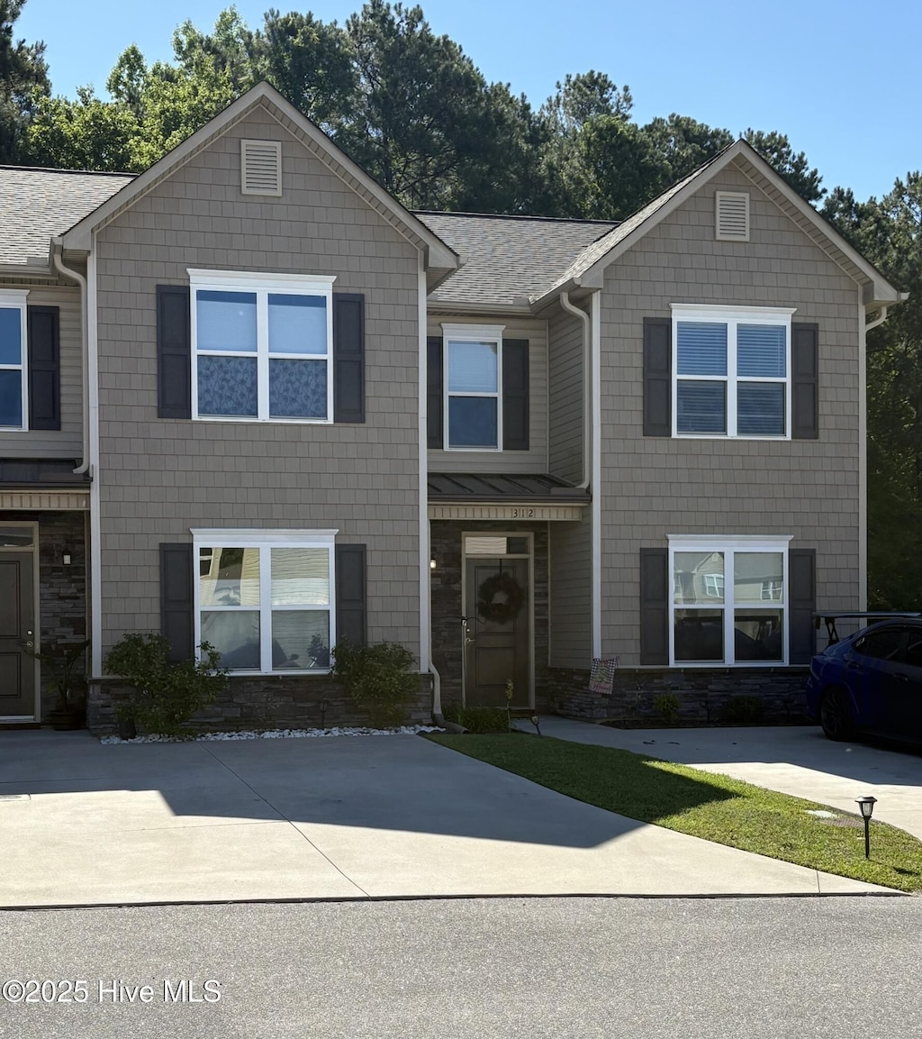 312 Glenellen Loop Rd, Midway Park, NC 28544 - view of front of property featuring a shingled roof