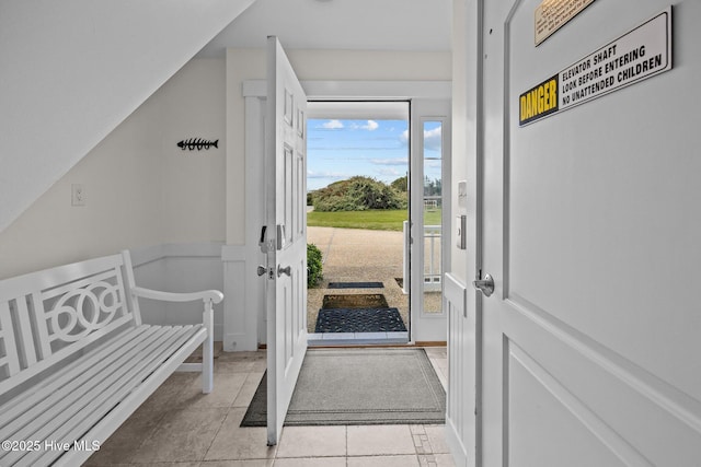 4248 Island Dr, North Topsail Beach, NC 28460 - view of entryway