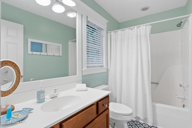 19 Sabal Palm Trl, Bald Head Island, NC 28461 - bathroom featuring vanity and shower / bath combo with shower curtain