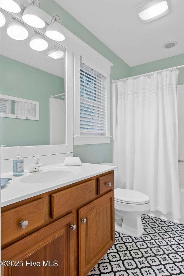 19 Sabal Palm Trl, Bald Head Island, NC 28461 - full bathroom with vanity and shower / bath combo