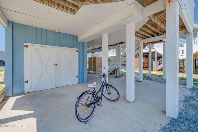 1904 Ocean Blvd, Topsail Beach, NC 28445 - garage with a carport