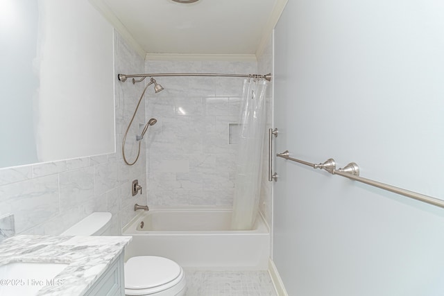 102 Plantation Rd, Goldsboro, NC 27530 - bathroom featuring toilet, vanity, shower / bath combo, and ornamental molding
