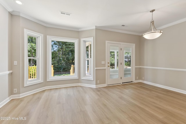8807 Sawmill Creek Ln, Wilmington, NC 28411 - unfurnished room with light wood finished floors, baseboards, and ornamental molding