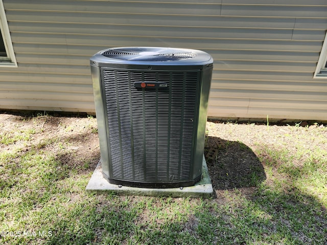 1108 Plymouth Dr, New Bern, NC 28562 - exterior view of central air condition unit