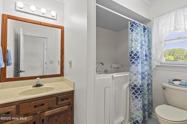 418 Grants Creek Rd, Jacksonville, NC 28546 - full bathroom with vanity, toilet, ornamental molding, and a shower with curtain