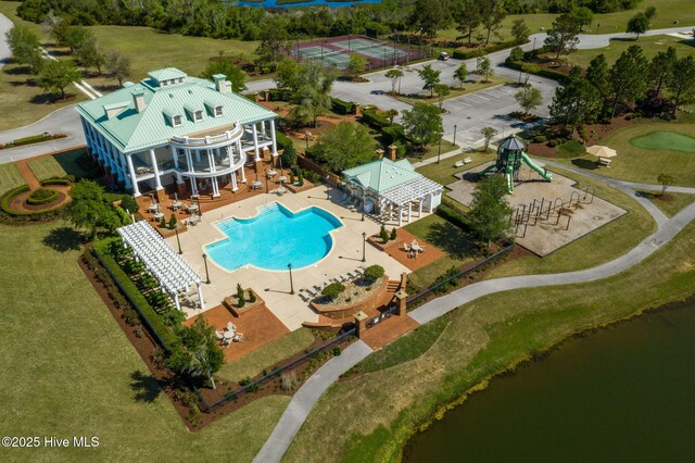 615 Cannonsgate Dr, Newport, NC 28570