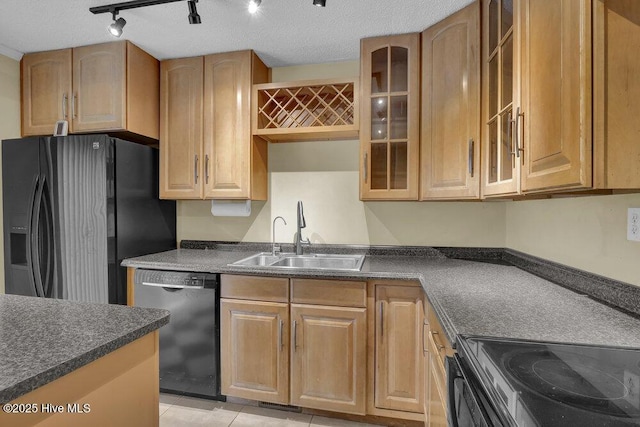 408 N 25th St, Wilmington, NC 28405 - kitchen featuring dishwashing machine, fridge with ice dispenser, a sink, stainless steel electric stove, and dark countertops