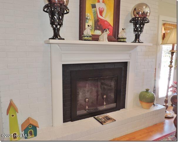 110 E Blalock Rd, Lucama, NC 27851 - detailed view of a glass covered fireplace