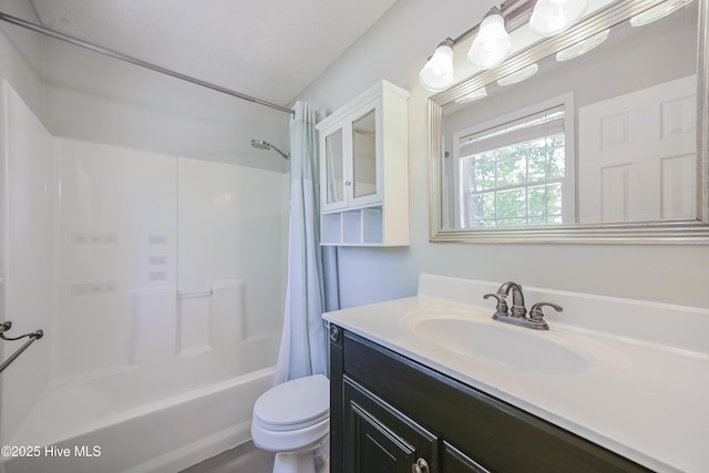 159 Dockside Dr, Jacksonville, NC 28546 - bathroom featuring toilet, vanity, and shower / bathtub combination with curtain