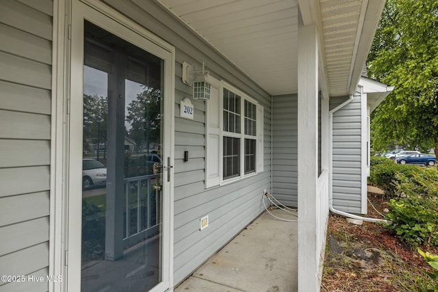 202 Courtyard W, Newport, NC 28570 - view of porch