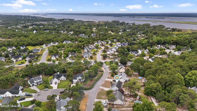 6814 Lipscomb Dr, Wilmington, NC 28412 - aerial view of property and surrounding area featuring a nearby body of water and nearby suburban area