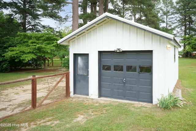 103 Midway Ln, Roanoke Rapids, NC 27870 - view of detached garage
